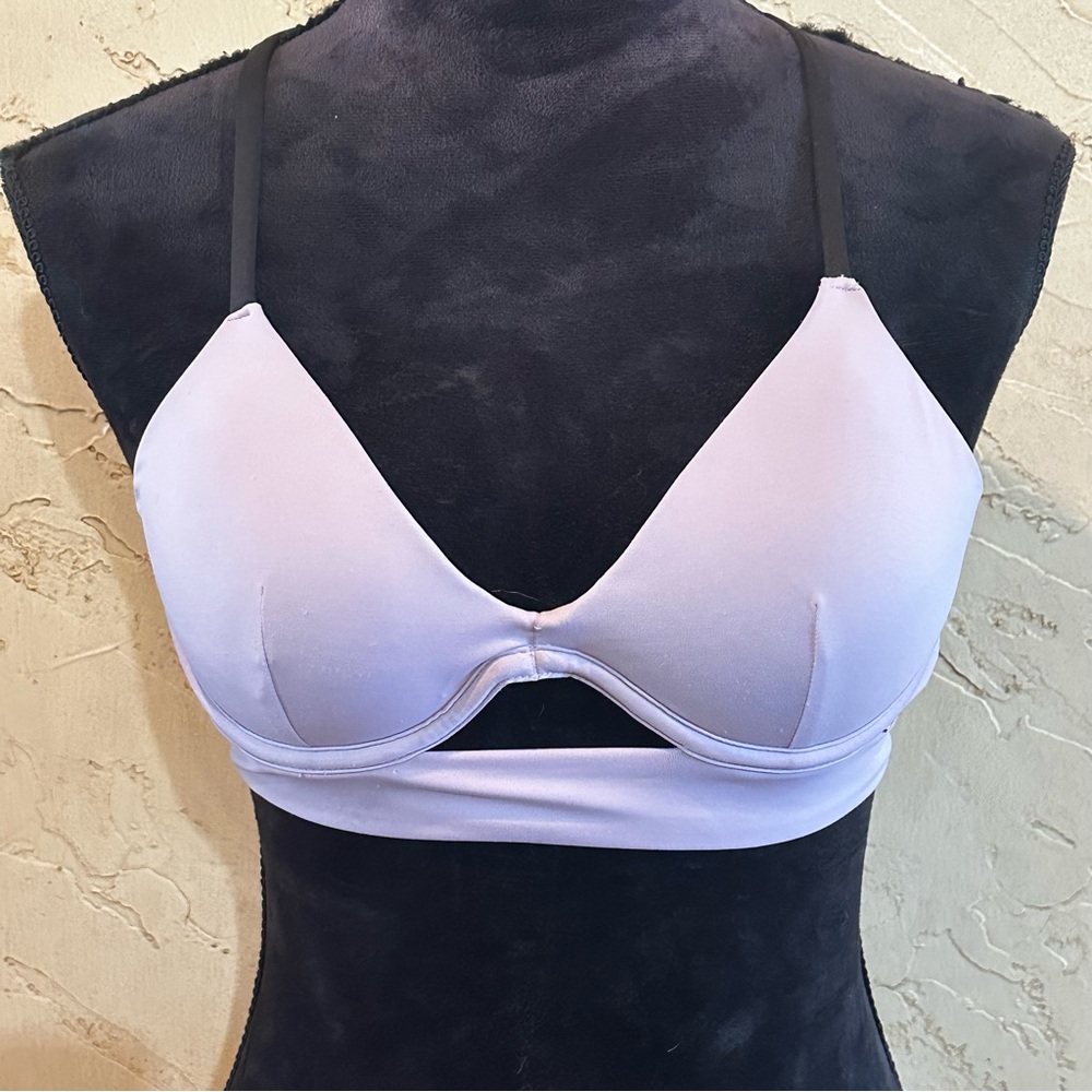 PINK Victoria’s Secret Women's Lavender Wrap Around Bikini Top with Cutout sz S